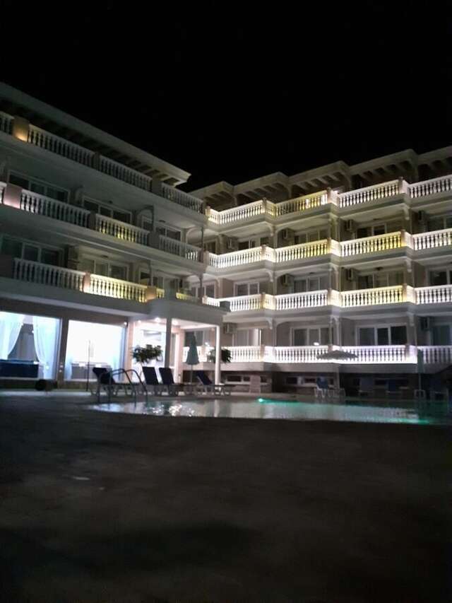 Апарт-отели Perla Del Mar Aparthotel Лозенец-11